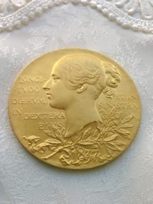 ヴィクトリア女王の金メダルイメージ