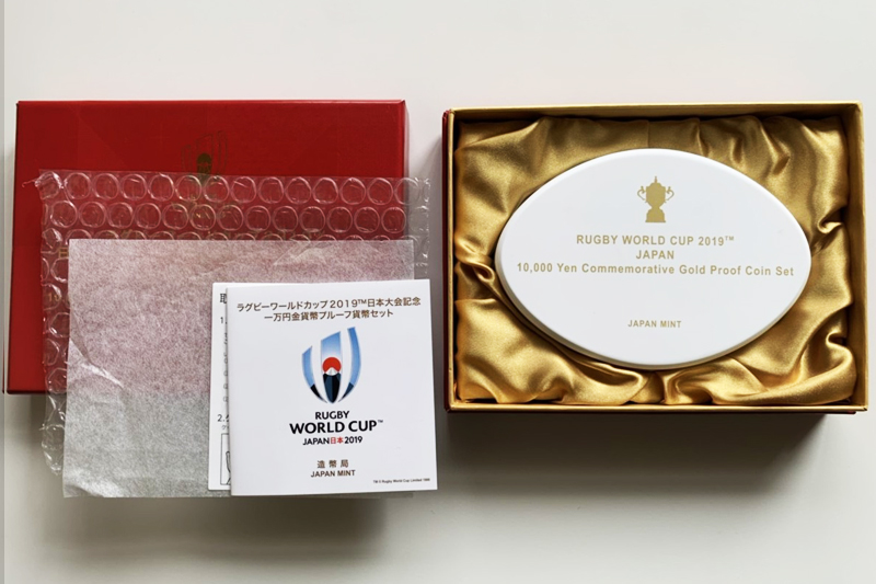 ラグビーワールドカップ2019™日本大会記念1万円金貨と化粧箱